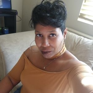 Meet your Posher, Daphne